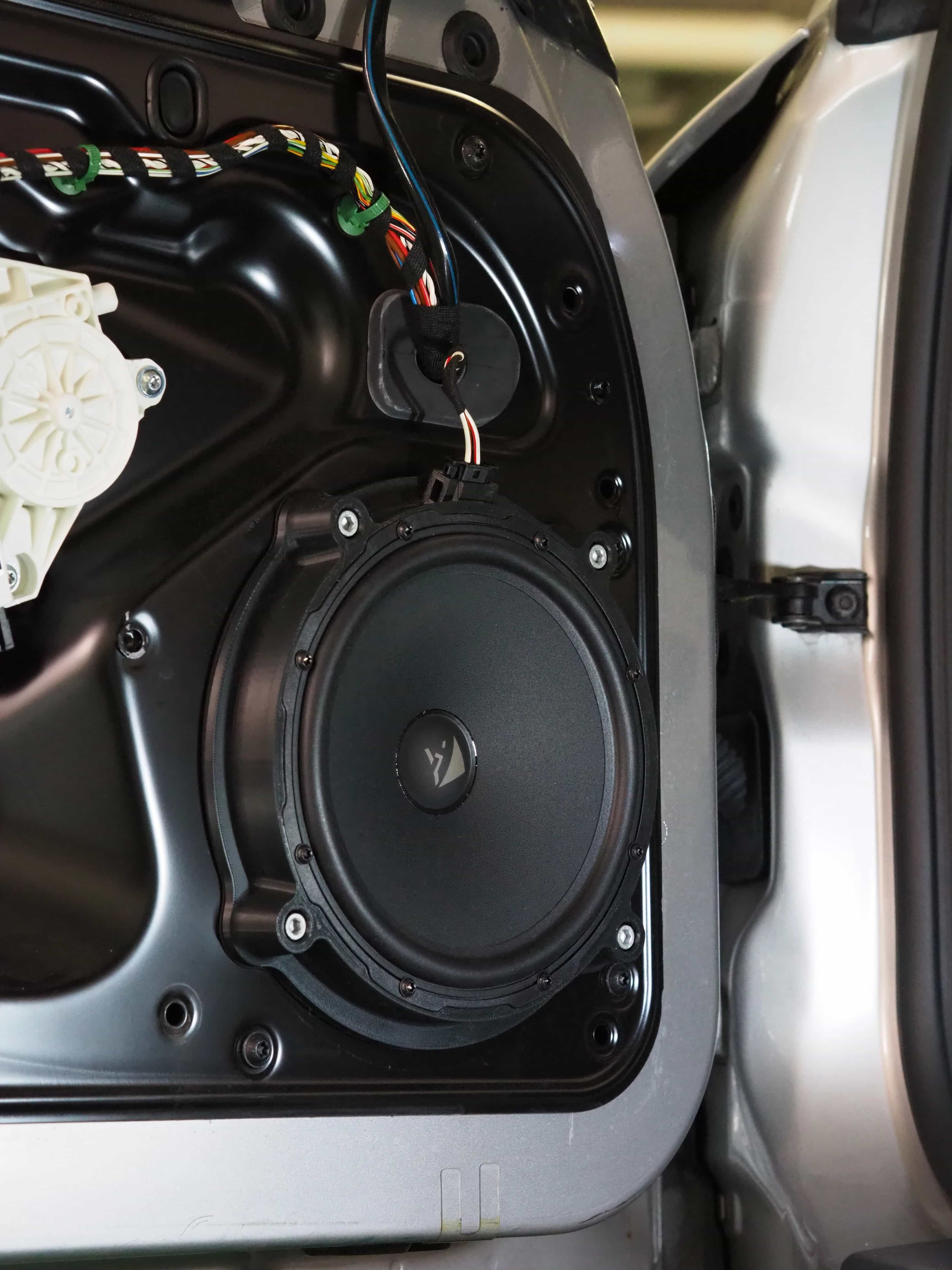 Porsche 997 Soundsystem verbessern
