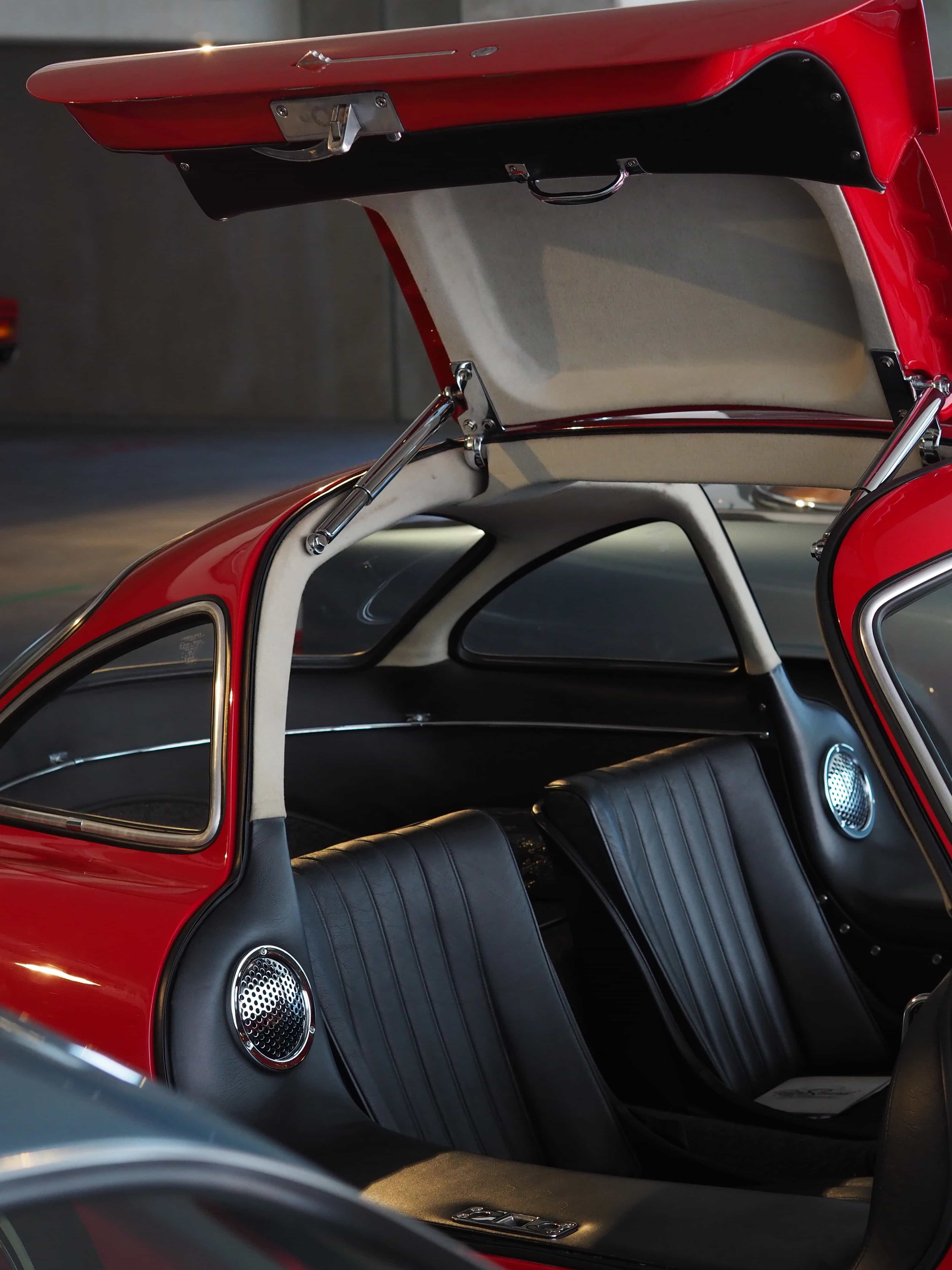 Mercedes Sl 300 Flügeltürer Soundsystem und Radio